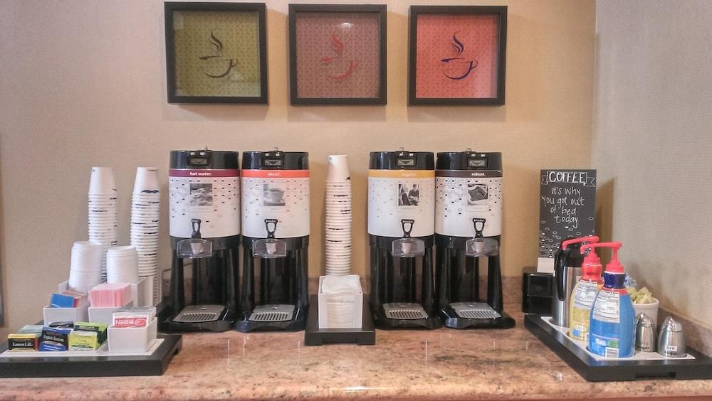 סי טק Hampton Inn And Suites Seattle - Airport / 28Th Avenue מראה חיצוני תמונה